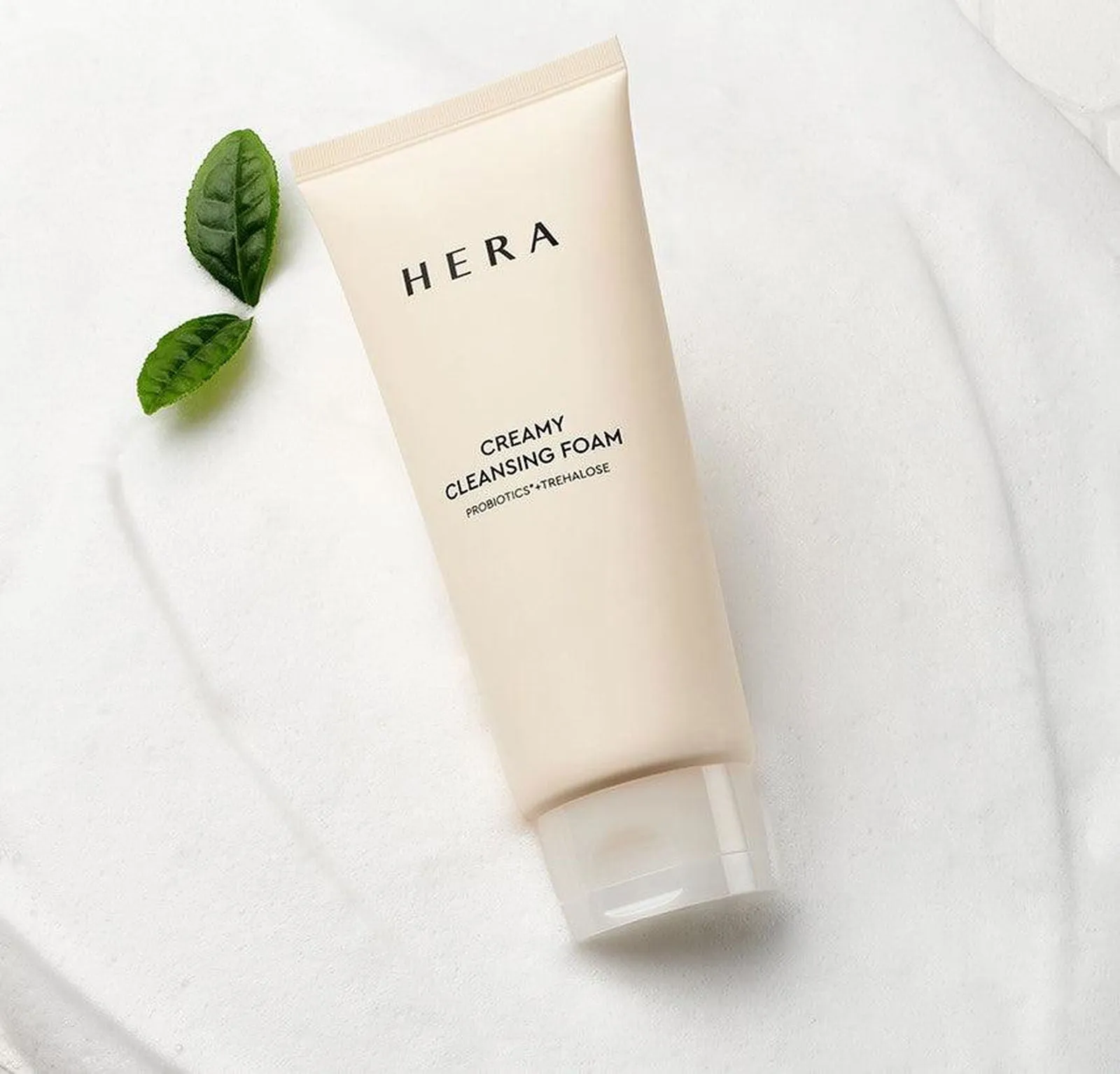 HERA Creamy Cleansing Foam 200ml