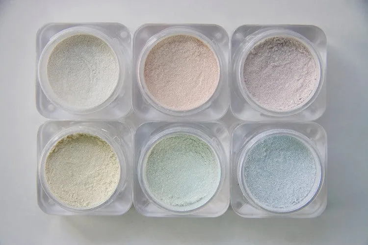 Naked Cosmetics Collection (Set of 6 Colours)